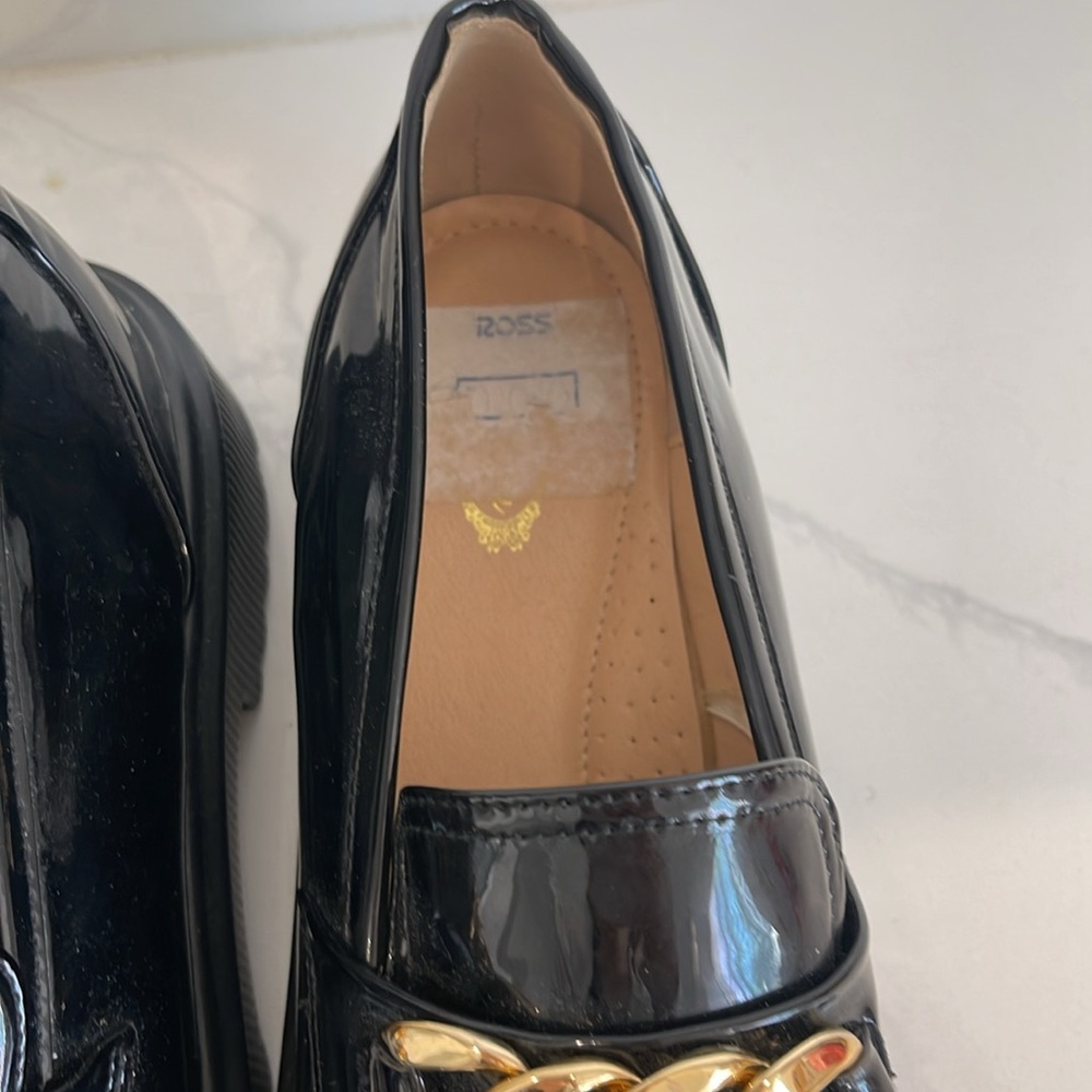 Slip ons - Picture 4 of 4